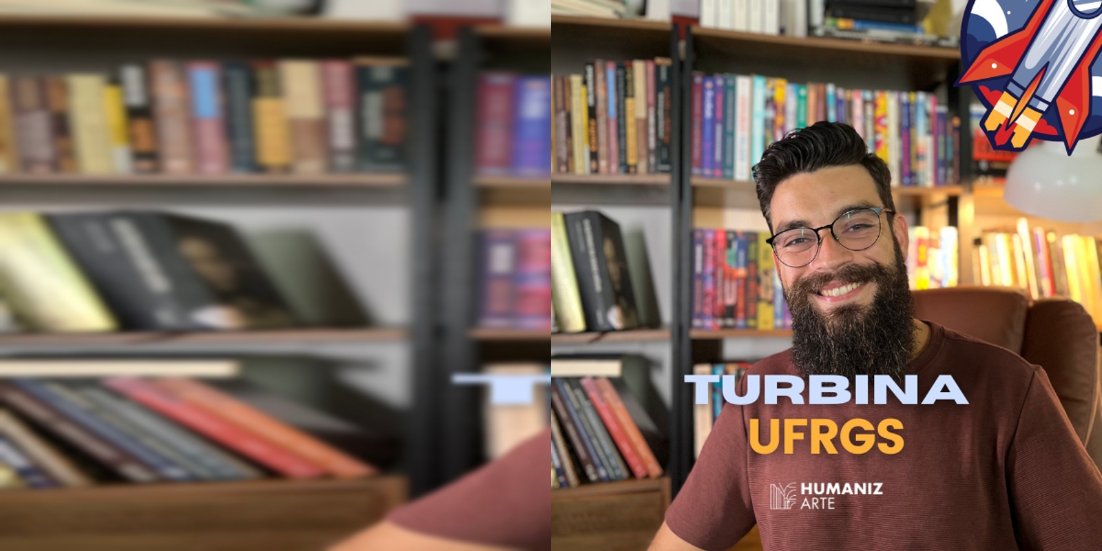 Professor Dionathas, do curso Turbina UFRGS, em sua biblioteca